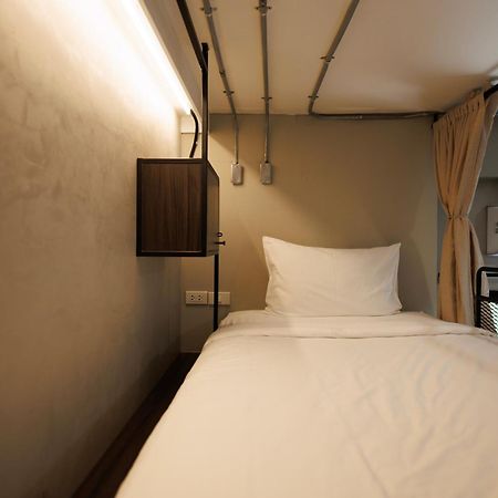 C'House Bangkok Hostel ภายนอก รูปภาพ