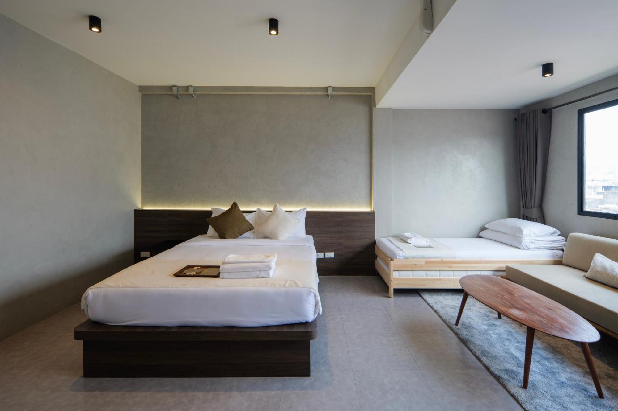 C'House Bangkok Hostel ภายนอก รูปภาพ