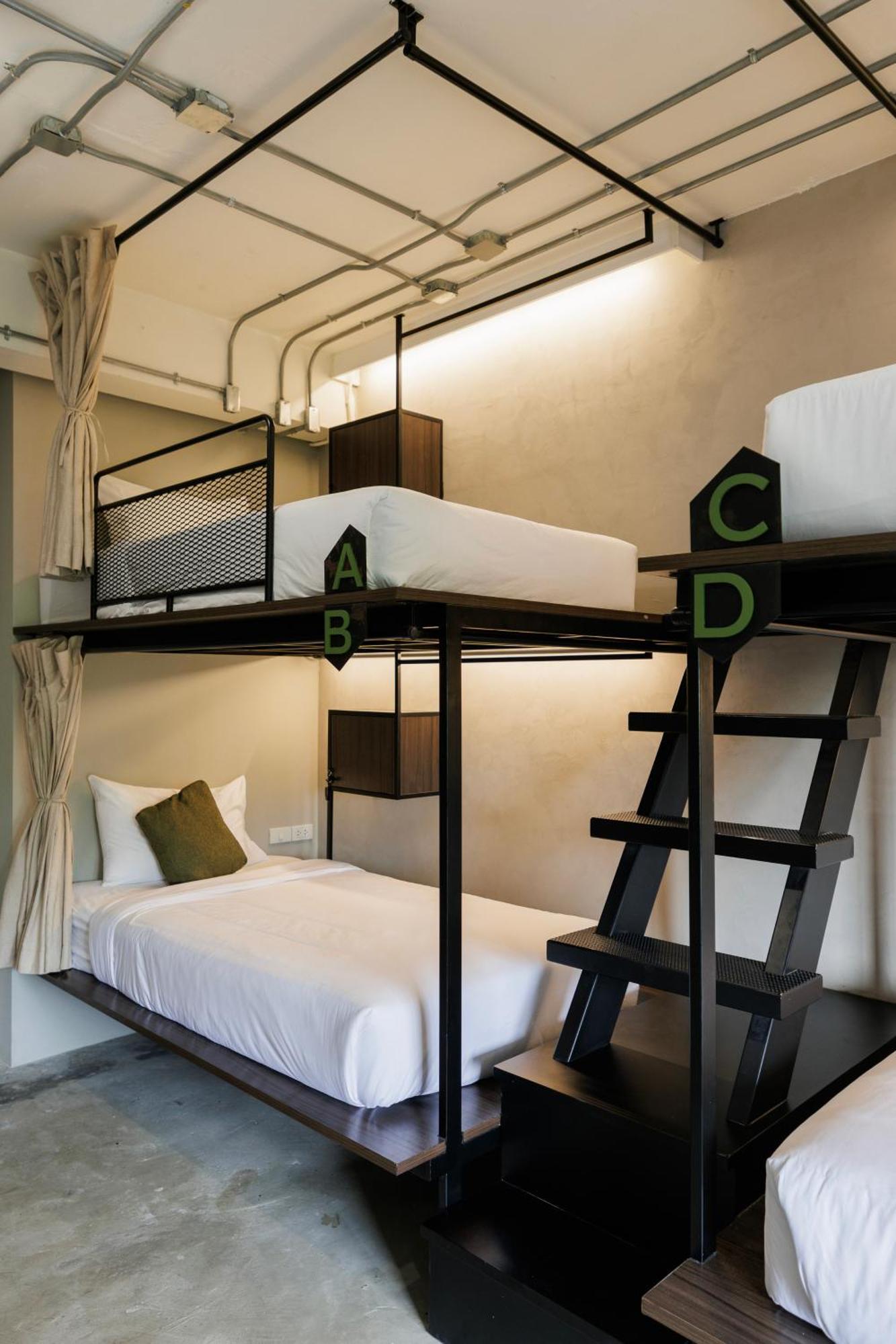 C'House Bangkok Hostel ภายนอก รูปภาพ